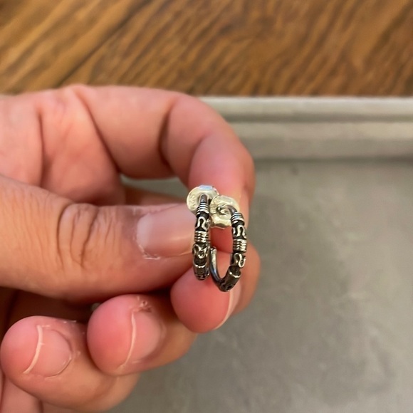 Jewelry - Vintage Sterling Silver Hoops